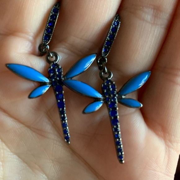 ✨HP✨Dragonfly Drop Earrings✨ - Picture 2 of 7
